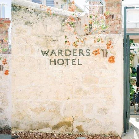 Warders Hotel Fremantle Markets Exterior foto
